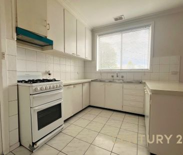 Neat Unit in Top Location - Photo 6