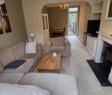 4 bedroom terraced house to rent - Photo 2