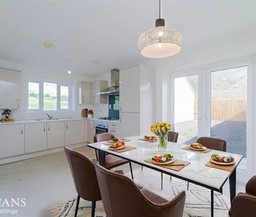 Astor Crescent, Blackburn - Photo 6