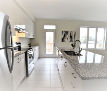 For Lease - 3478 Vernon Powell Drive, Oakville, Ontario - Photo 6