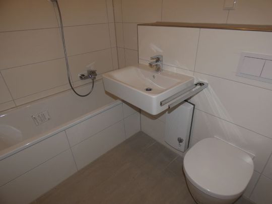 +++ Angerhausen – 3 Zimmerwohnung mit Balkon und Wannenbad +++ - Photo 1