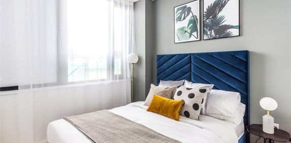 Studio to rent - Photo 2