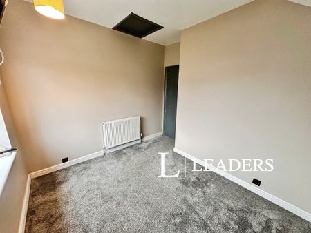3 bedroom house to rent Lawton Heath Road, Church Lawton, ST7 - Photo 4