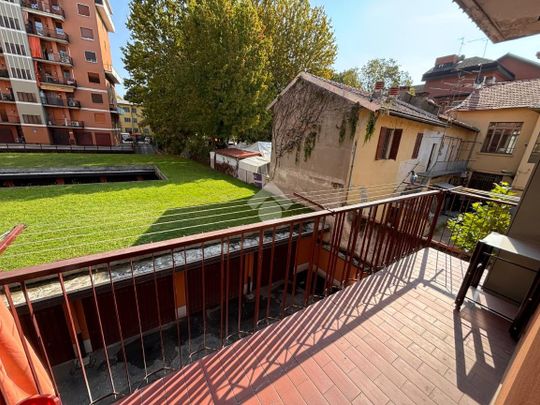 Monolocale in affitto - Photo 1