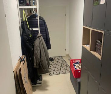 Gelegenheit: Neuwertige, helle 2-Zimmer-Wohnung mit möblierter Küch... - Photo 6