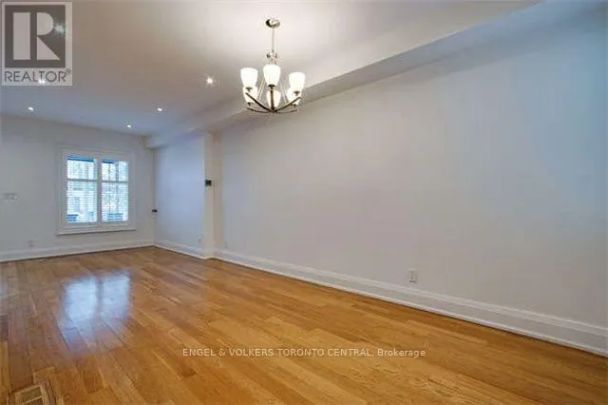 520 EASTERN AVENUE - Photo 1