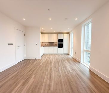 2 Bed Flat, Colindale Gardens, NW9 - Photo 1