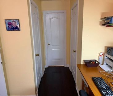 For Lease - 26 Pefferlaw Circle Unit# Upper, Brampton, Ontario - Photo 4