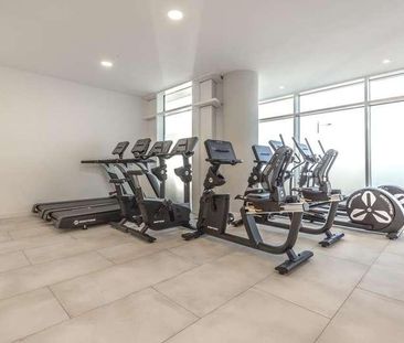 Royal Winchester House, Bracknell, RG12 - Photo 1