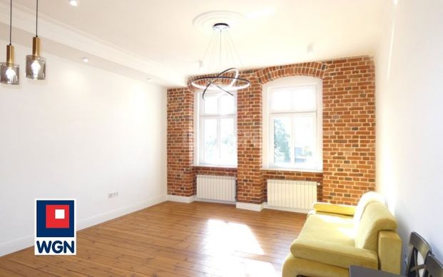 Mieszkanie na wynajem Ostrów Wielkopolski - Mieszkanie 3 pokojowe w kamienicy - Photo 1