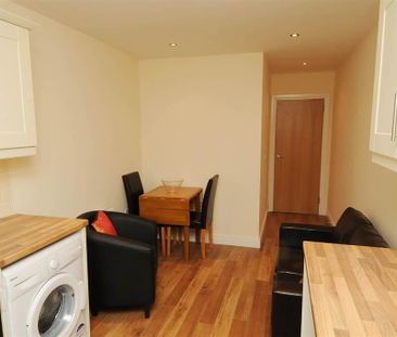 Apt 3, 22 Cromwell Road, Belfast, BT7 1JW - Photo 1