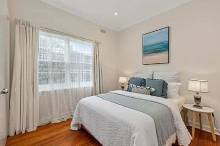 38 Bentley Street, Surrey Hills VIC 3127 - House For Rent | Domain - Photo 3