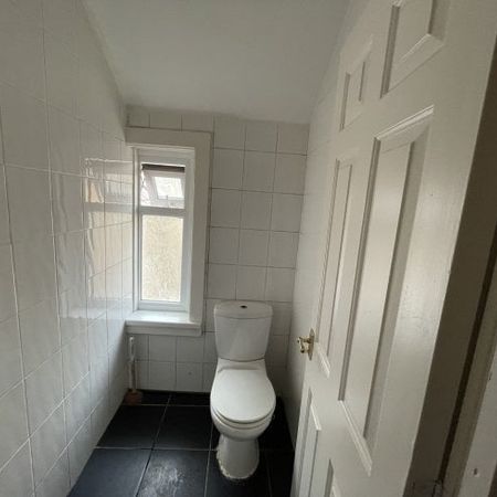 Station Road, Blackpool, FY4 1EU - Photo 3