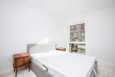 2 Bed Flat, Lockgate Rd, SW6 - Photo 4
