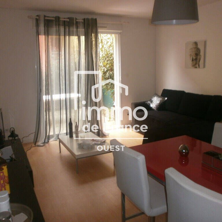 Location appartement 1 pièce 32.41 m² à La Roche-sur-Yon (85000) - Photo 1