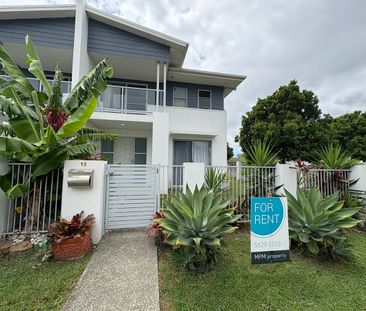 Simple and Modern Townhouse Living - Photo 2