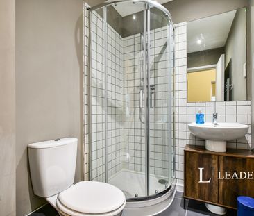 house to rent Elisabeth Gardens, SK5 - Photo 2