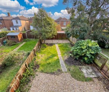 3 bedroom detached house to rent - Photo 3