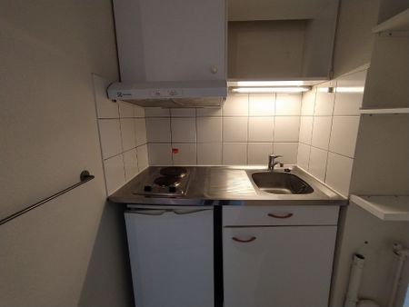 Location Appartement 2 pièces 28m² - Photo 4