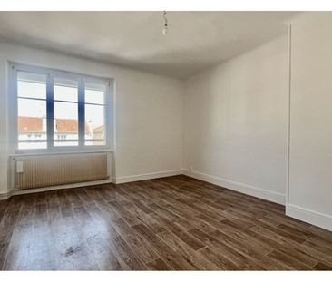 Location appartement 5 pièces, 131.69m², Épinal - Photo 5
