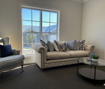 12 Lark Street, Elermore Vale NSW 2287 - Townhouse For Rent | Domain - Photo 2