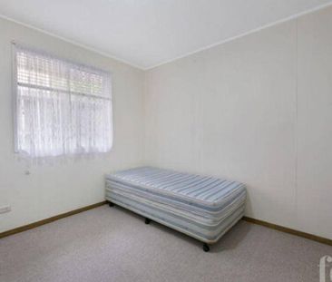 Room Only for Rent in two-bedroom Southport unit - Photo 6