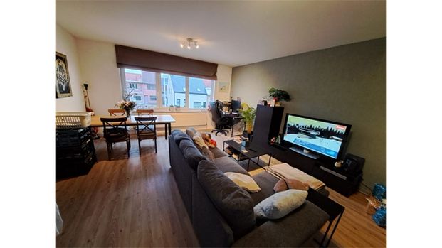 Een appartement op de eerste verdieping nabij het centrum van Sint-Antonius - Photo 1