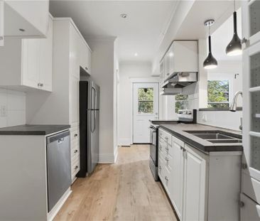 60 STIRTON Street, Hamilton, Ontario, L8L6E8 - Photo 6