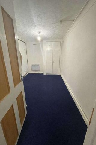 Harmer Street, Gravesend, DA12 - Photo 2