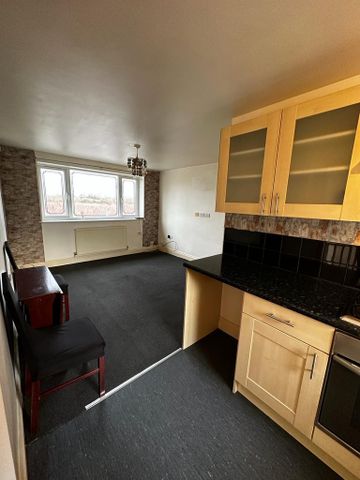 1 bedroom flat to rent - Photo 5