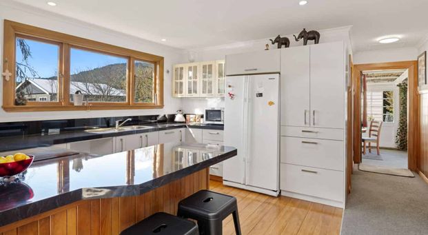 Tidy 3 bedroom home - Photo 1