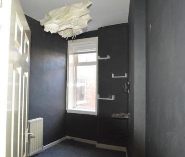 2 bedroom ground floor flat to rent - Photo 6