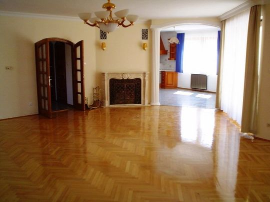 Tarpatak utca - Photo 1