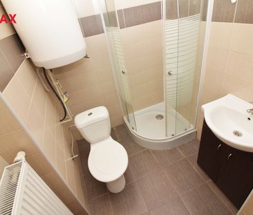 Pronájem bytu 2+kk v osobním vlastnictví 40 m², Žatec - Photo 4