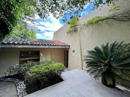 CASA EN VENTA BOSQUES DE LAS LOMAS - Photo 2