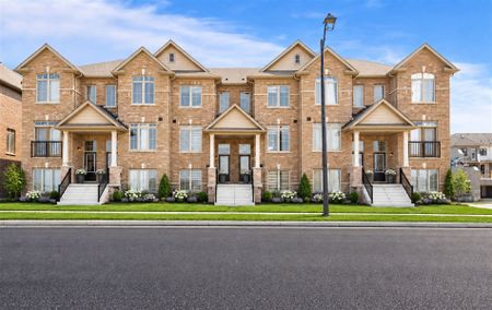 For Lease - 353 Inspire Boulevard, Brampton, Ontario - Photo 4
