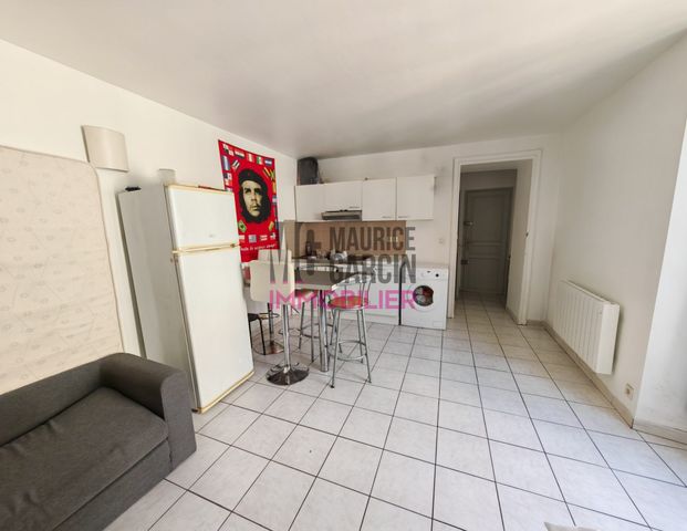 SORGUES - Photo 1