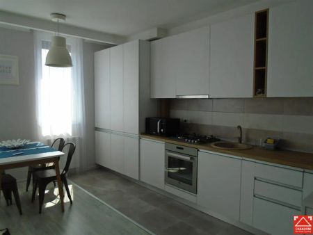 Apartament de lux, cu 2 dormitoare, aproape de centru! - Fotografie 2