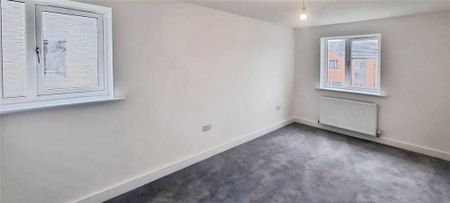 3 bedroom semi-detached house to rent - Photo 4