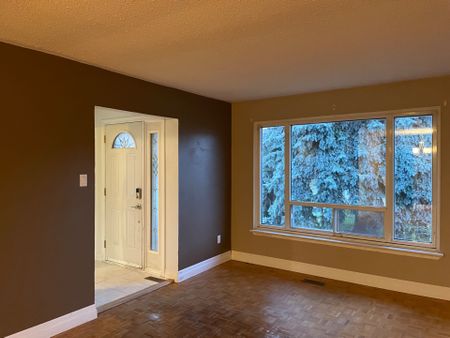 For Lease - 7 Mandrain Crescent, Brampton, Ontario - Photo 2