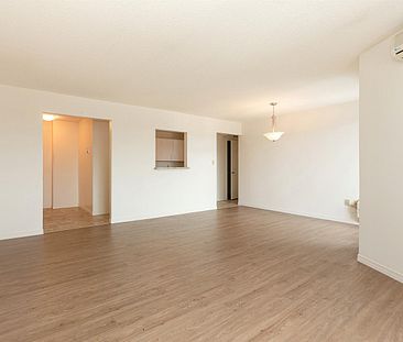 Mapleview Apartments - Photo 1