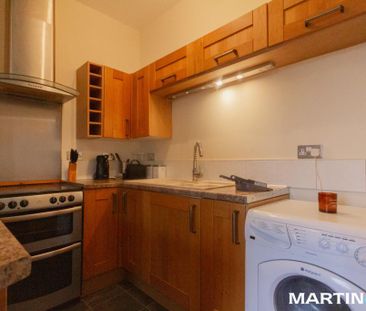 1 bedroom flat to rent - Photo 2