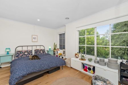 Immaculate Townhouse in Fantastic Location - Photo 4