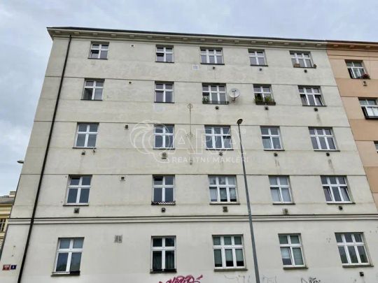 Nové 2+kk po kompletní rekonstrukci k pronájmu - Photo 1