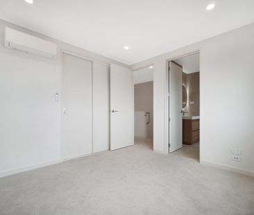 Great by the Bay - Photo 6