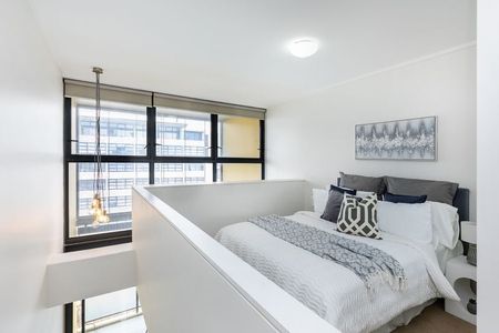 Live the Loft Lifestyle in the heart of Alexandria - Photo 2