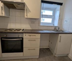 Folkestone Road, Dover, CT17 9SD, Kent - Photo 1