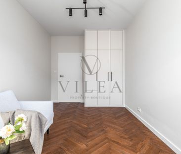 Warszawa, Wilanów, Miasteczko Wilanów, Sarmacka – zdjęcie 1