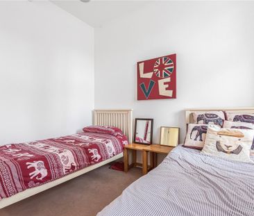 3 bedroom apartment to rent - Photo 4