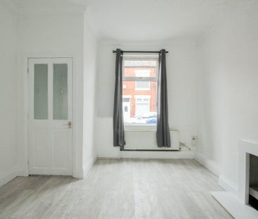 2 bedroom house to rent - Photo 2